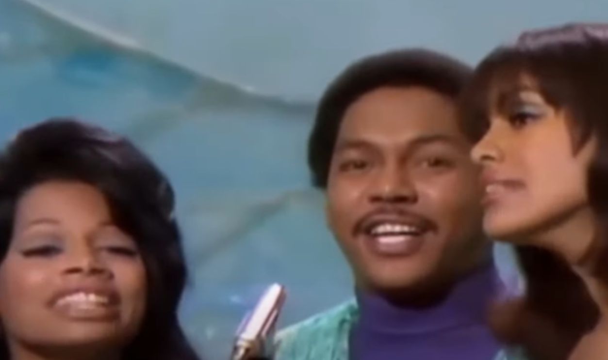 "Aquarius/Let the Sunshine In" (The 5th Dimension)