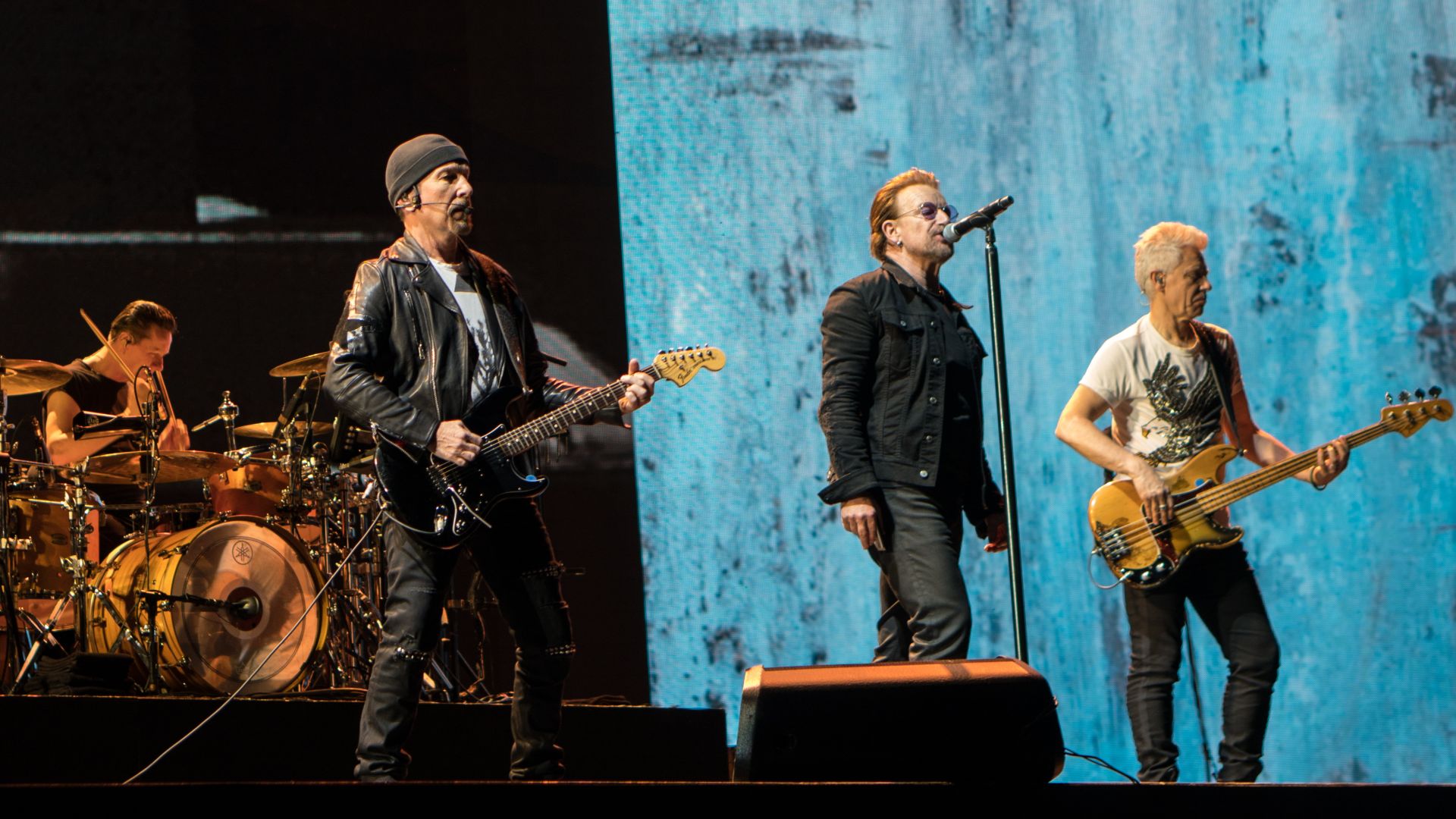 File:U2 on Joshua Tree Tour 2017 Brussels 8-1-17.jpg