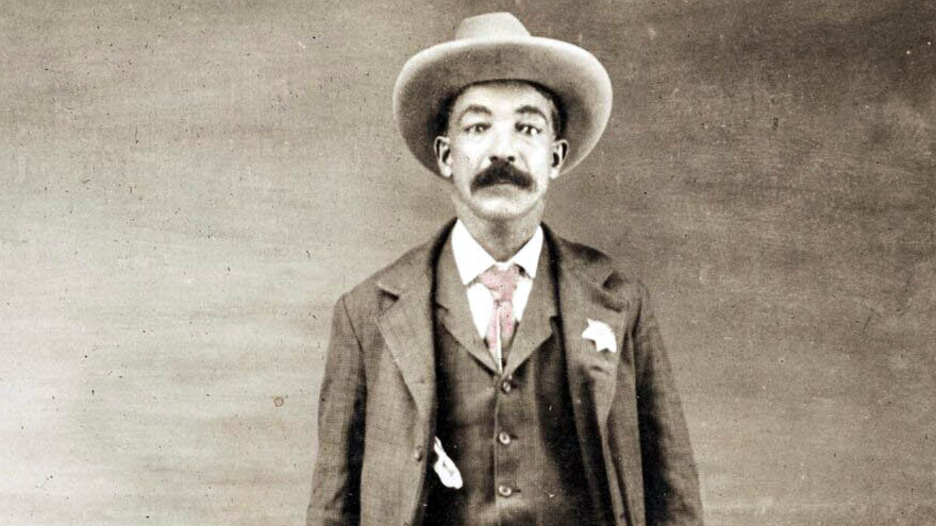 File:Bass reeves cabinetphoto.jpg