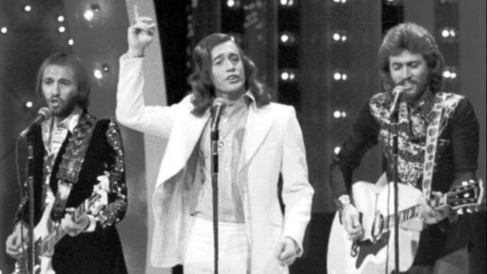 File:Bee Gees Midnight Special 1973.jpg