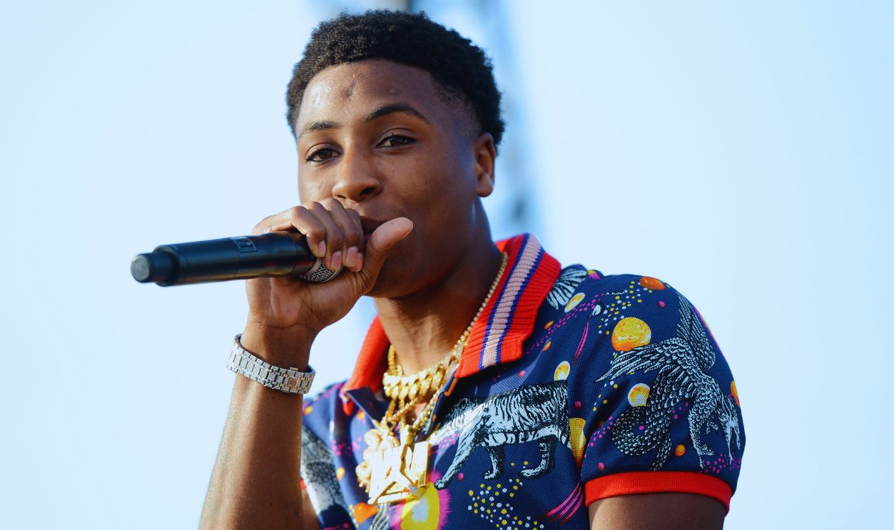 Gettyimages - 845481064, Day N Night ANAHEIM, CA - SEPTEMBER 10: Rapper Youngboy performs onstage during the Day N Night Festival at Angel Stadium of Anaheim on September 10, 2017 in Anaheim, California.