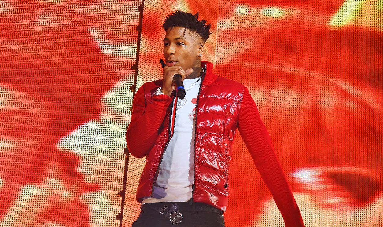 Gettyimages - 1066616958, Lil Baby & Friends ATLANTA, GA - NOVEMBER 29: (EXCLUSIVE COVERAGE) Rapper NBA YoungBoy performs onstage during Lil Baby & Friends concert to promote the new release of Lil Baby's new album