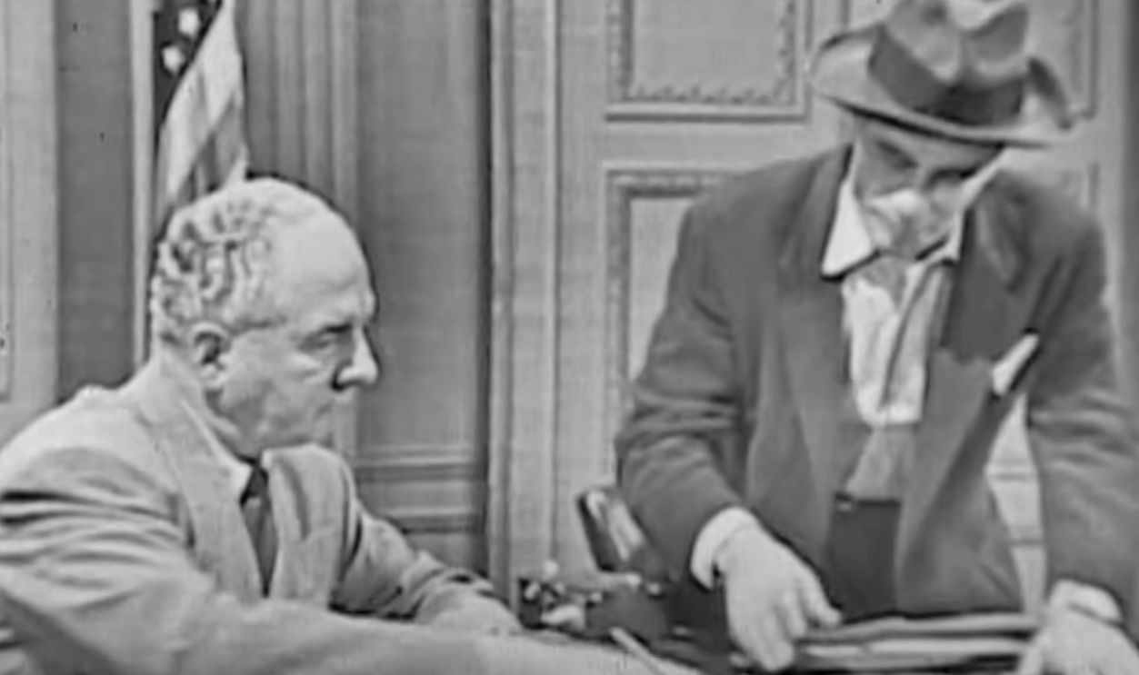 Treasury Men In Action 1950. The Case of the Castings. ABC Network. Jewelry Store is a illegal front