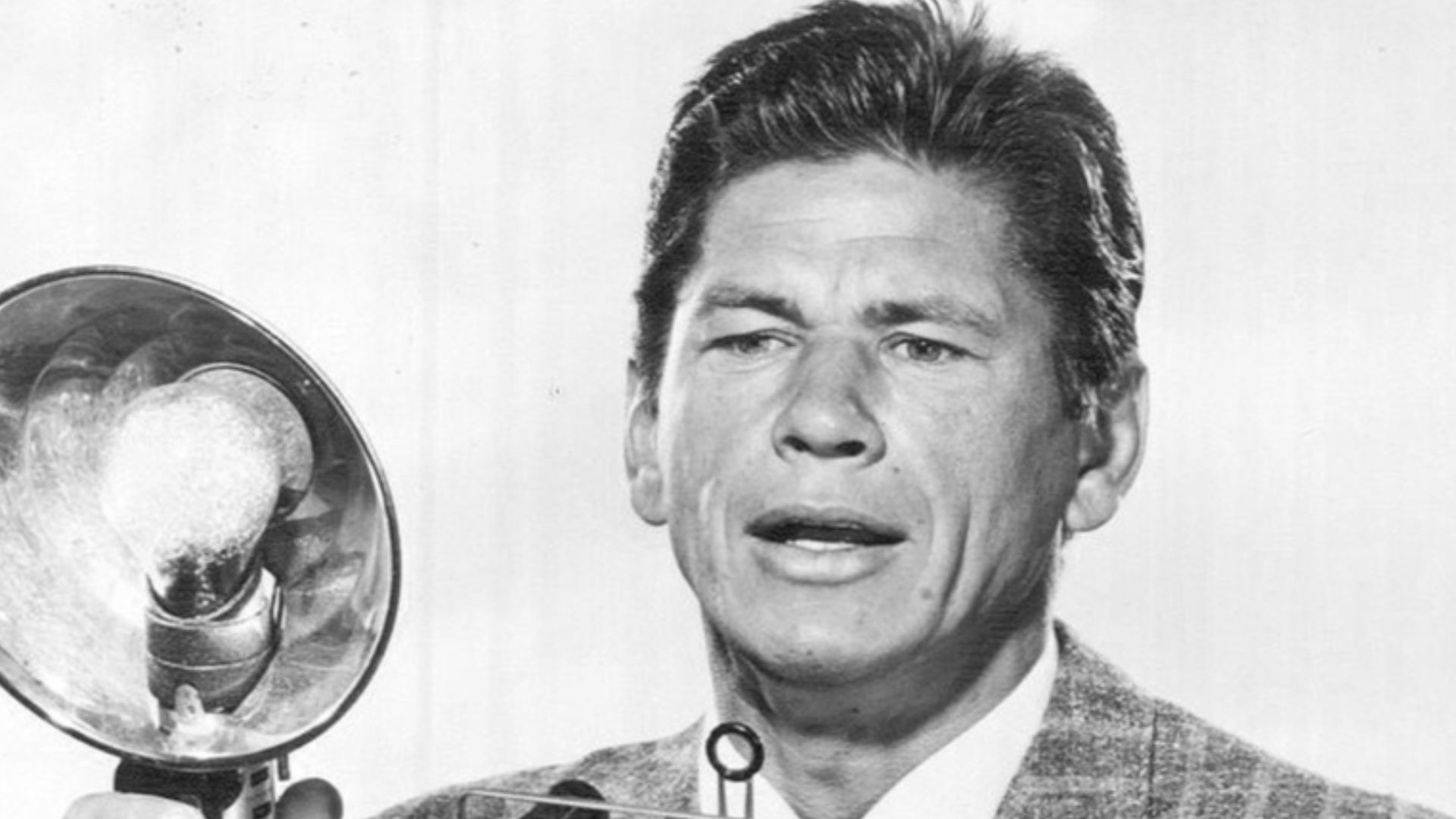 File:Charles Bronson Man With a Camera 1959.JPG