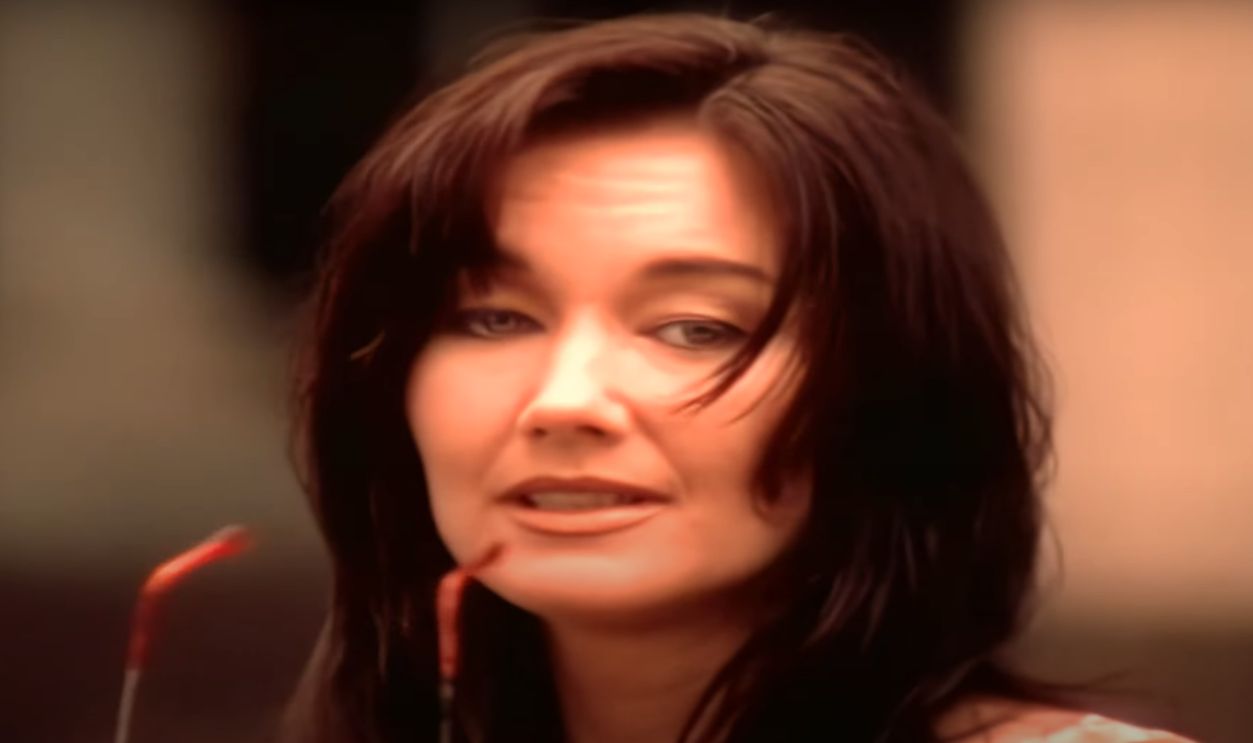 Travis Tritt & Lari White – 