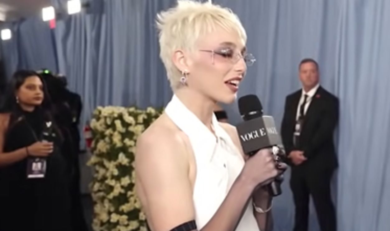 Emma Chamberlain In Deconstructed Courreges