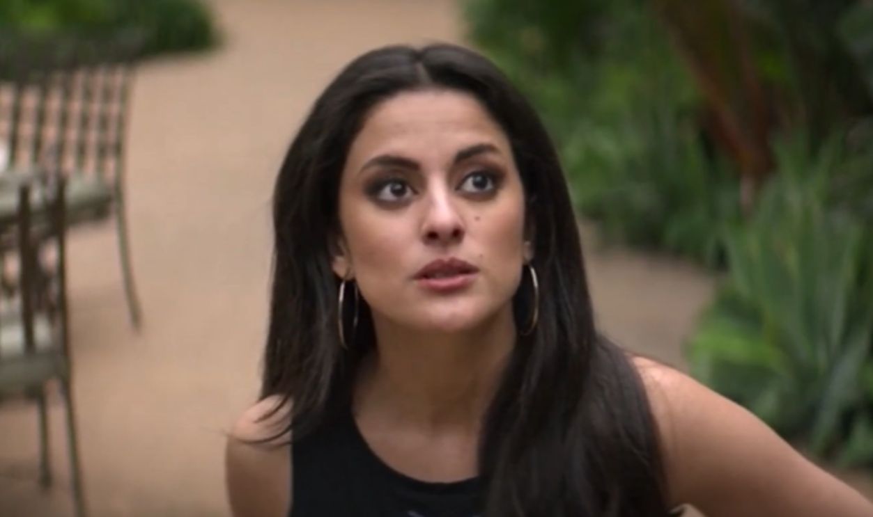 Delilah Alves – Loved