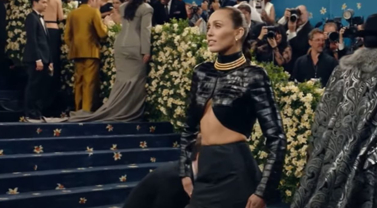 Miley Cyrus In Pieter Mulier