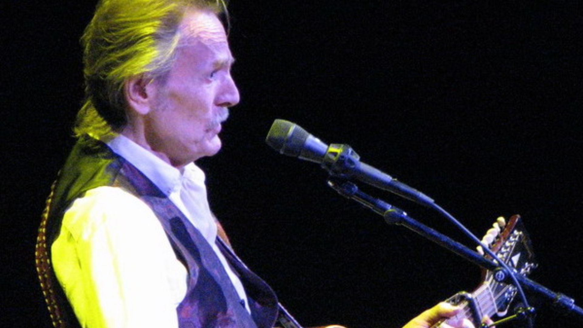 File:Gordon Lightfoot.jpg