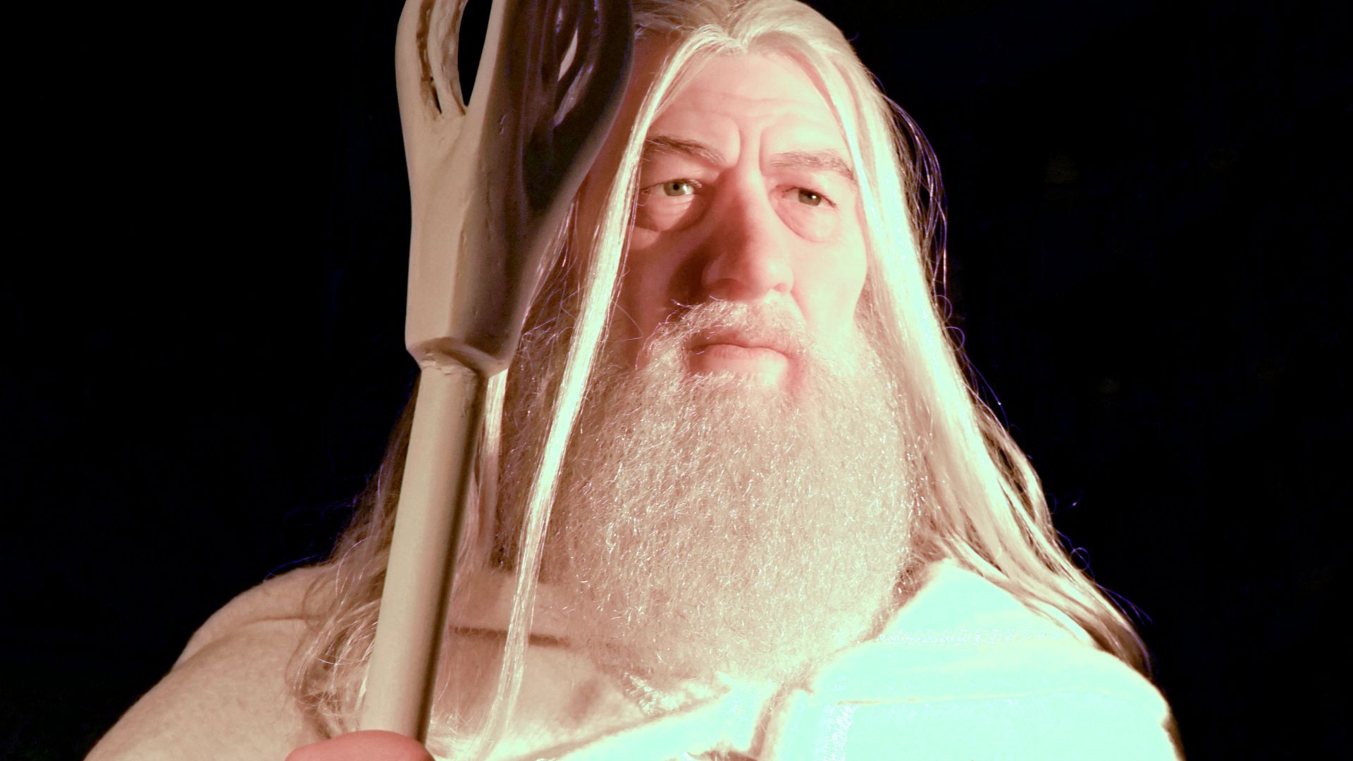 File:DSC09942 - Gandalf (37033407776).jpg