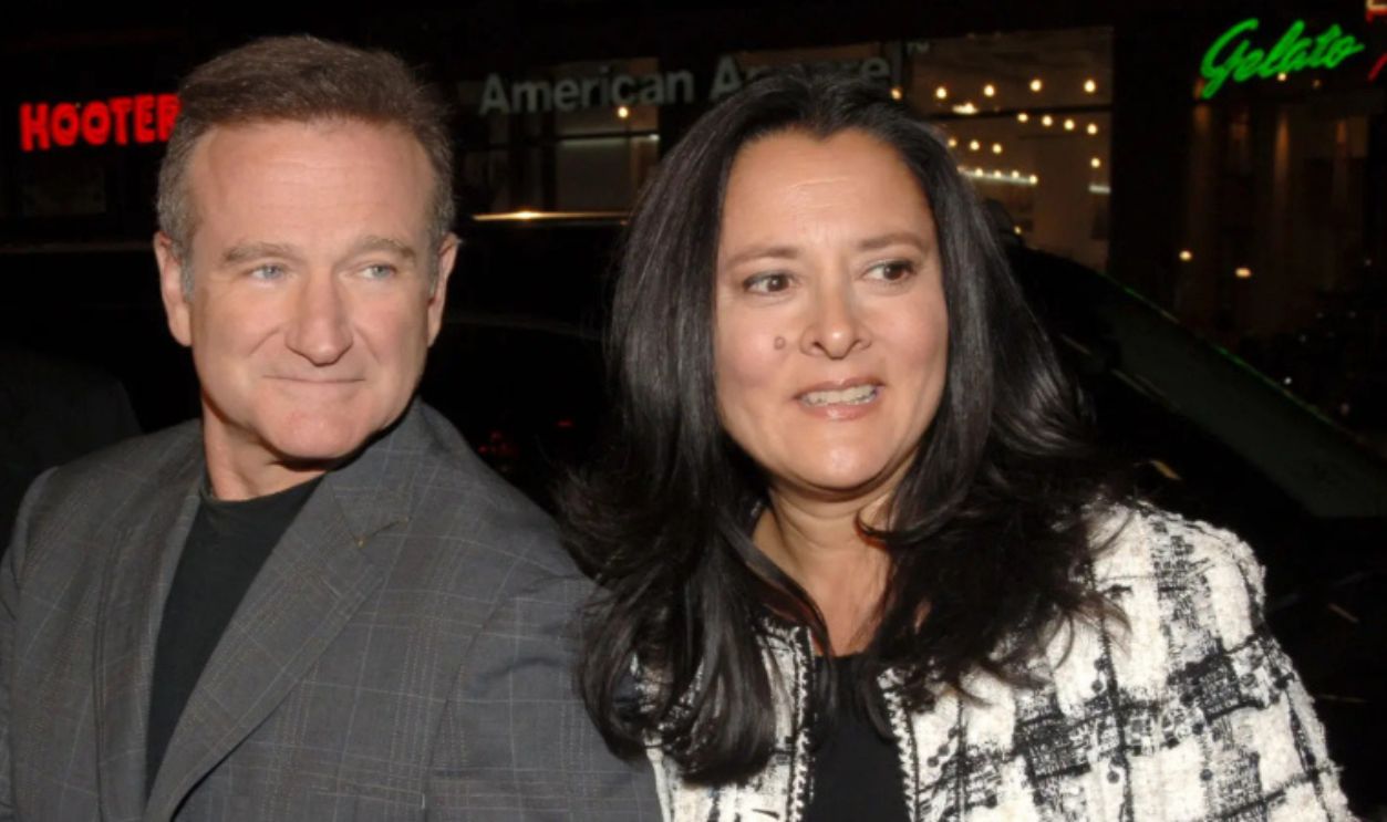 114561127 - Man of the Year Los Angeles Premiere - Red Carpet