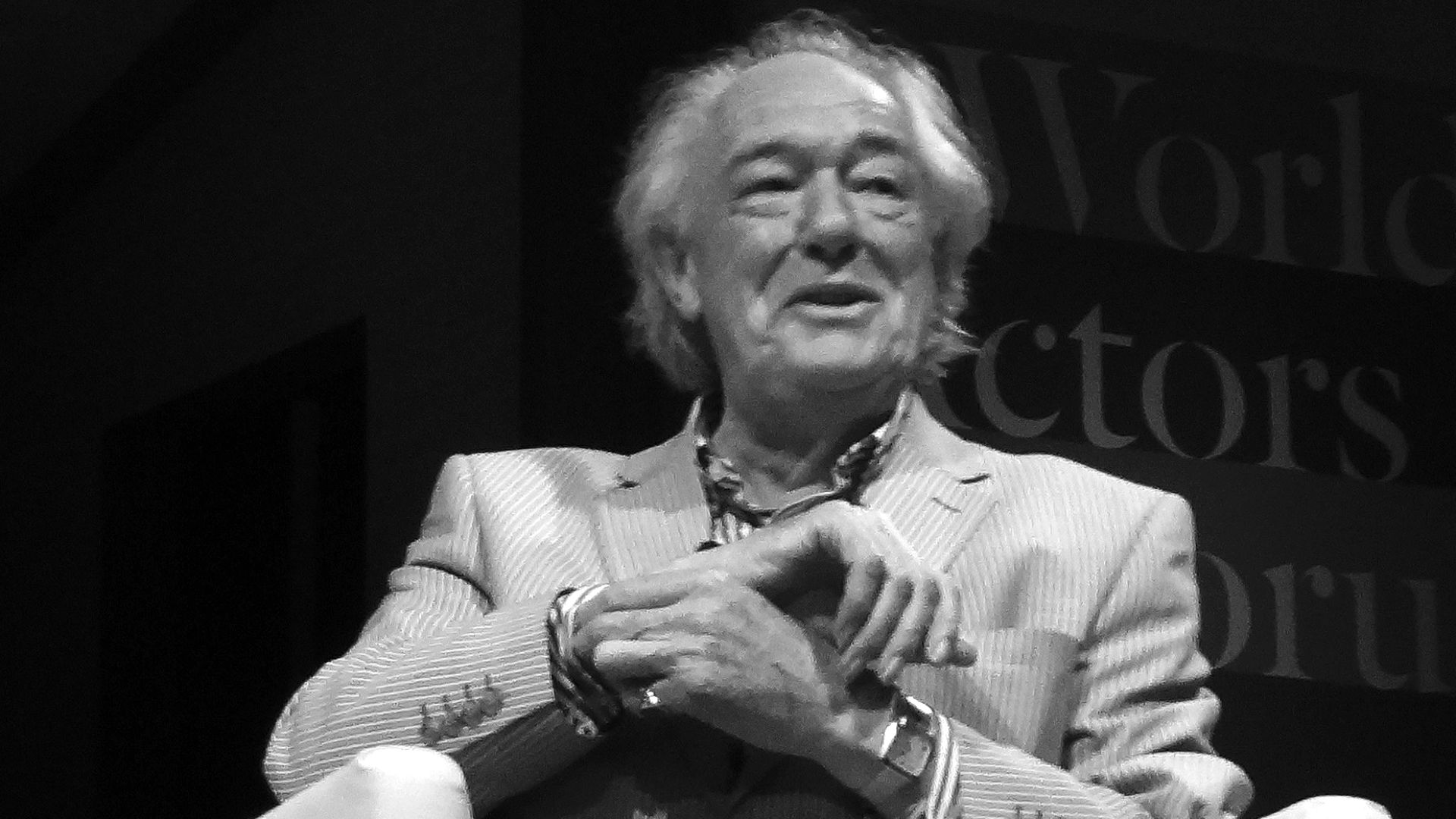 File:Michael Gambon.jpg