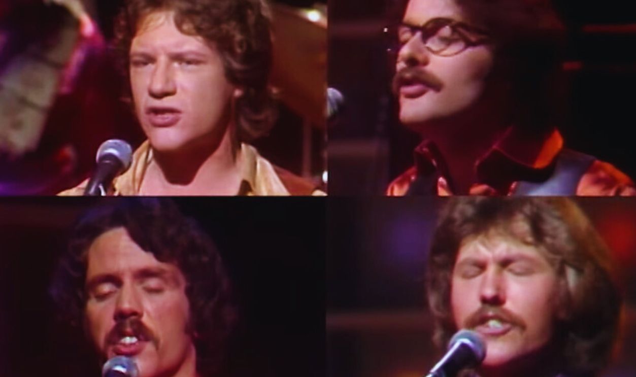 "Dancing In The Moonlight" (King Harvest)