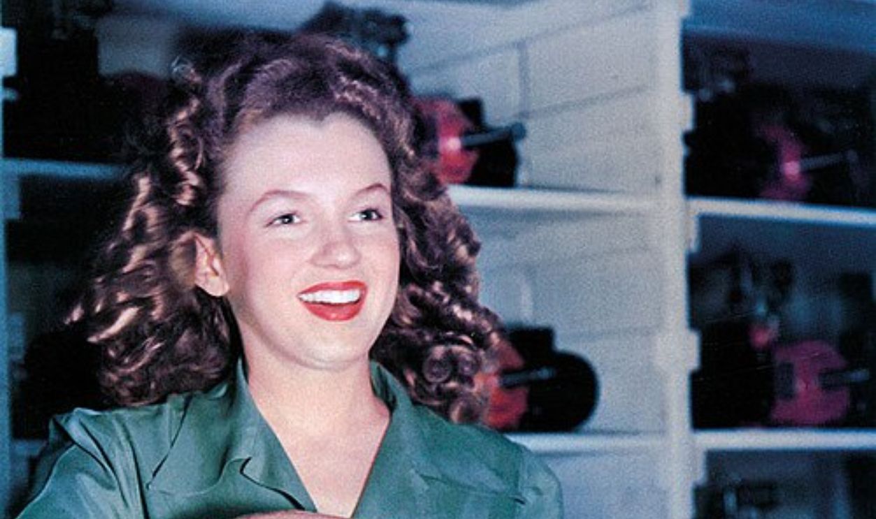 Marilyn Monroe (Cont.)