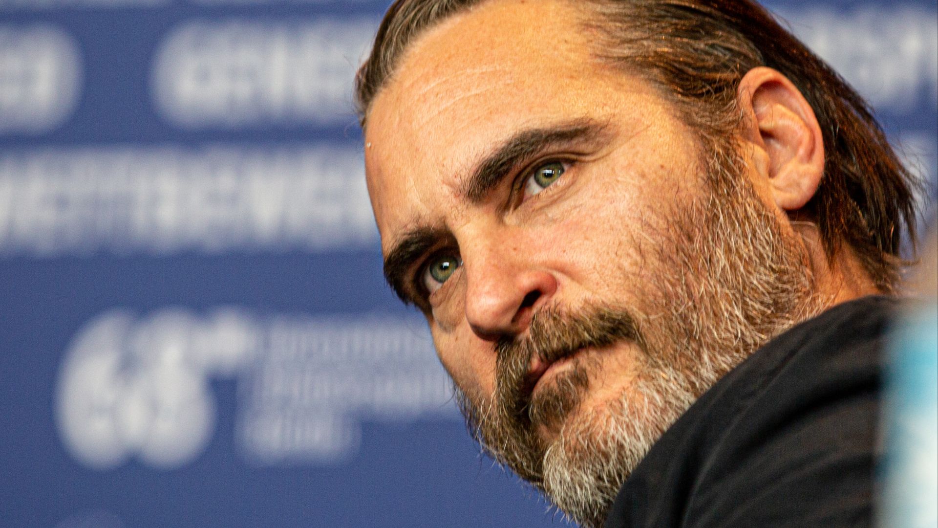 File:Joaquin Phoenix-1325.jpg