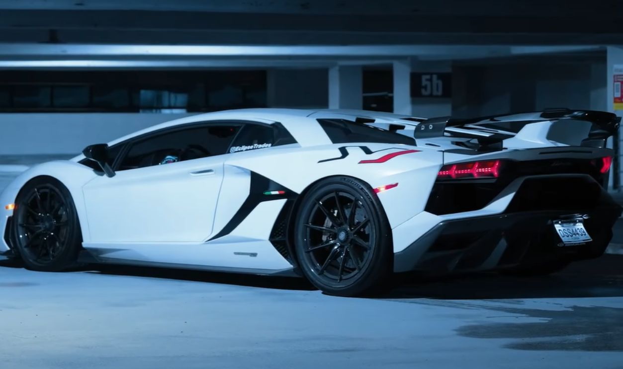 Lamborghini Aventador SV Roadster (2018, White)