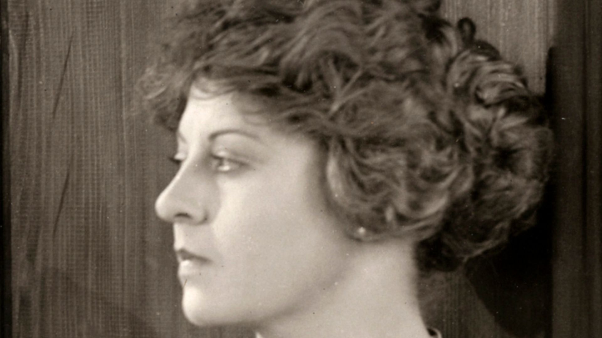 File:Gertrude Astor 1922.jpg