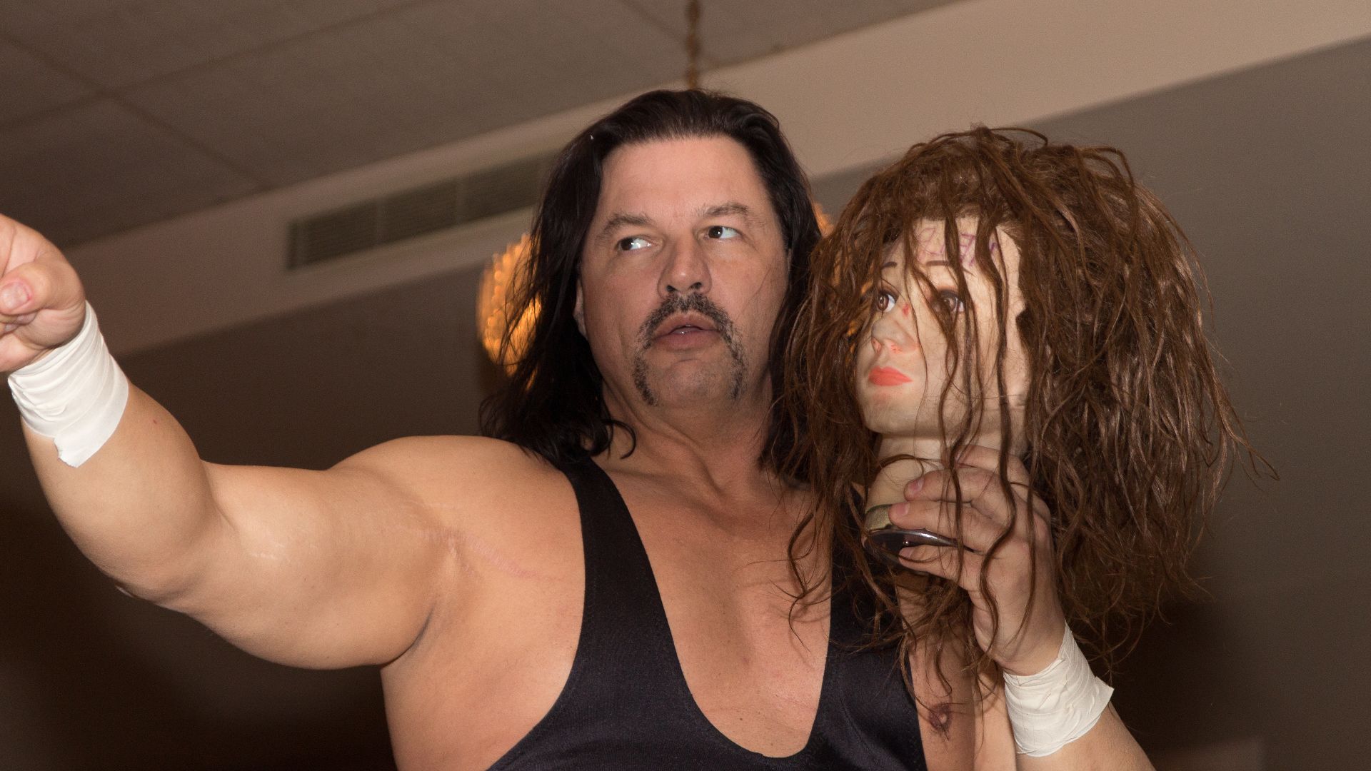 File:Al Snow with Head 2013.jpg