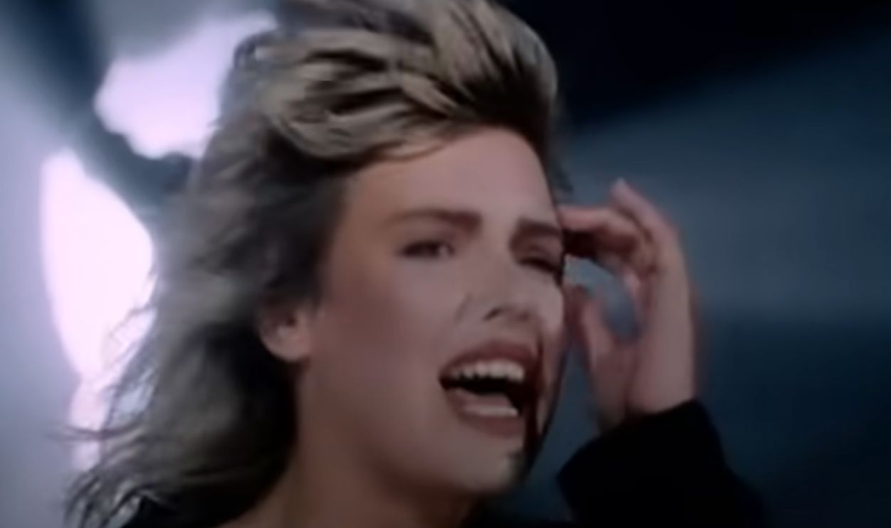 “You Keep Me Hangin’ On” By The Supremes & Kim Wilde