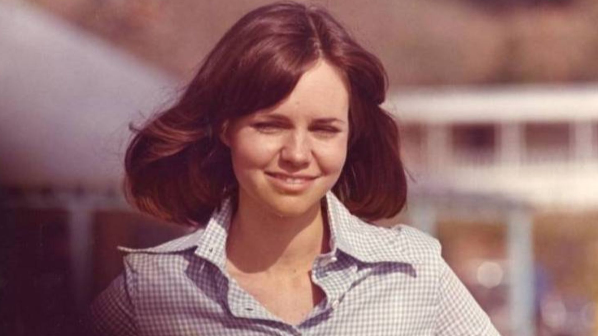 File:Sally Field The Girl with Something Extra.JPG