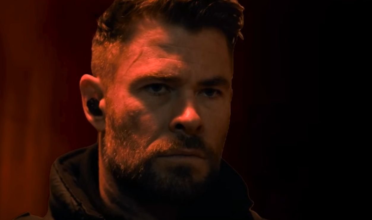 Chris Hemsworth (Cont.)