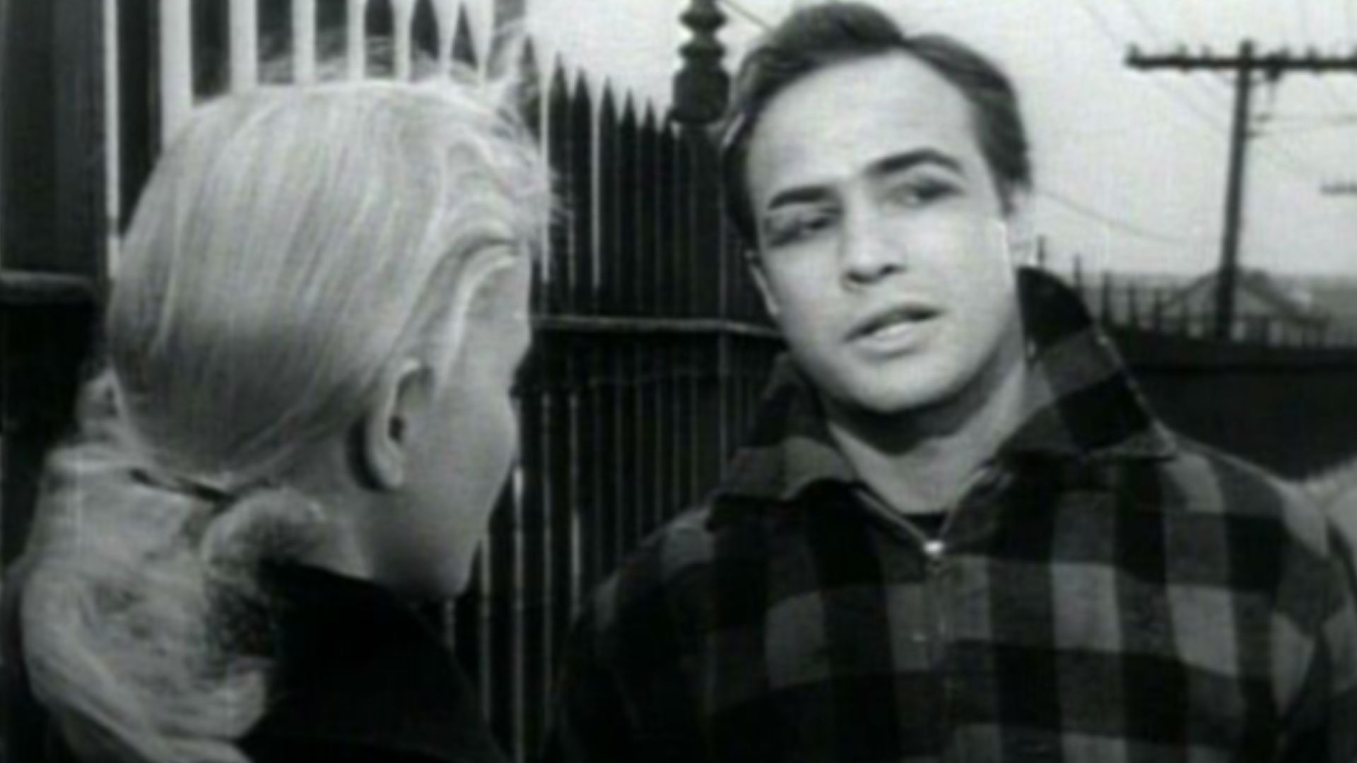 File:Eva marie saint marlon brando waterfront 9.jpg
