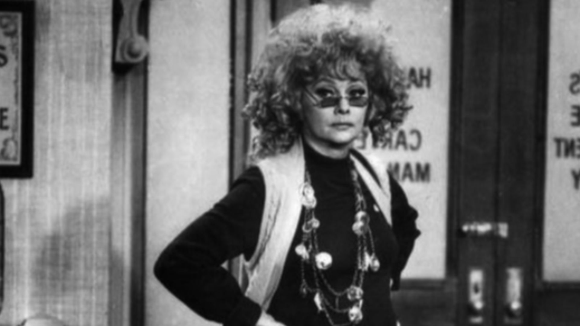 File:Lucille Ball Heres Lucy 1970.JPG