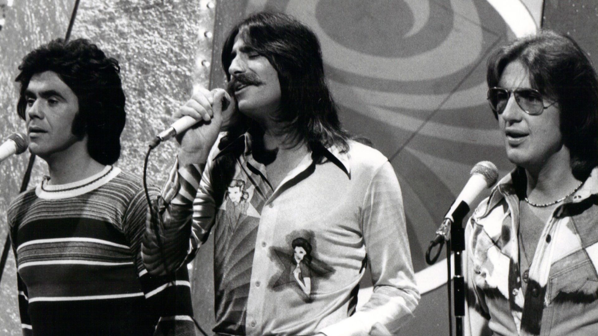 File:Three Dog Night 1975.JPG