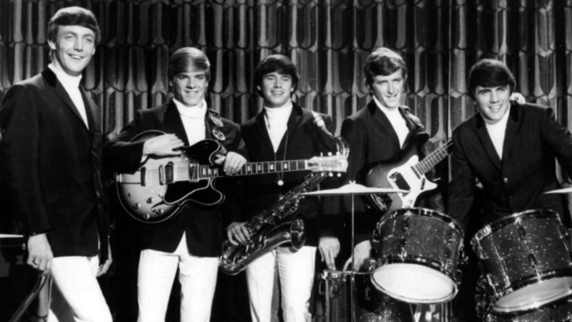 File:Dave Clark Five 1964.JPG