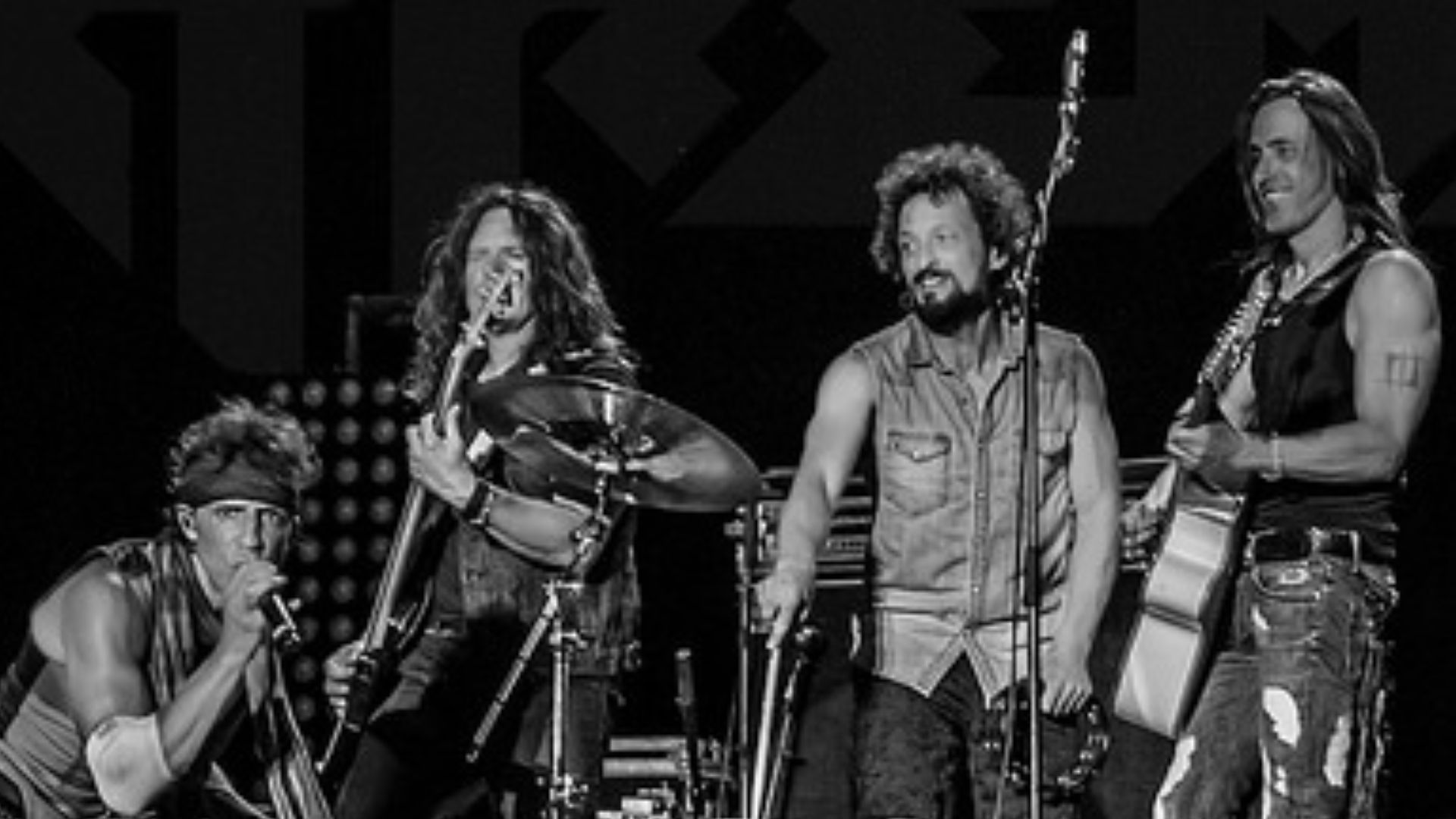 File:Extreme en 2017.jpg