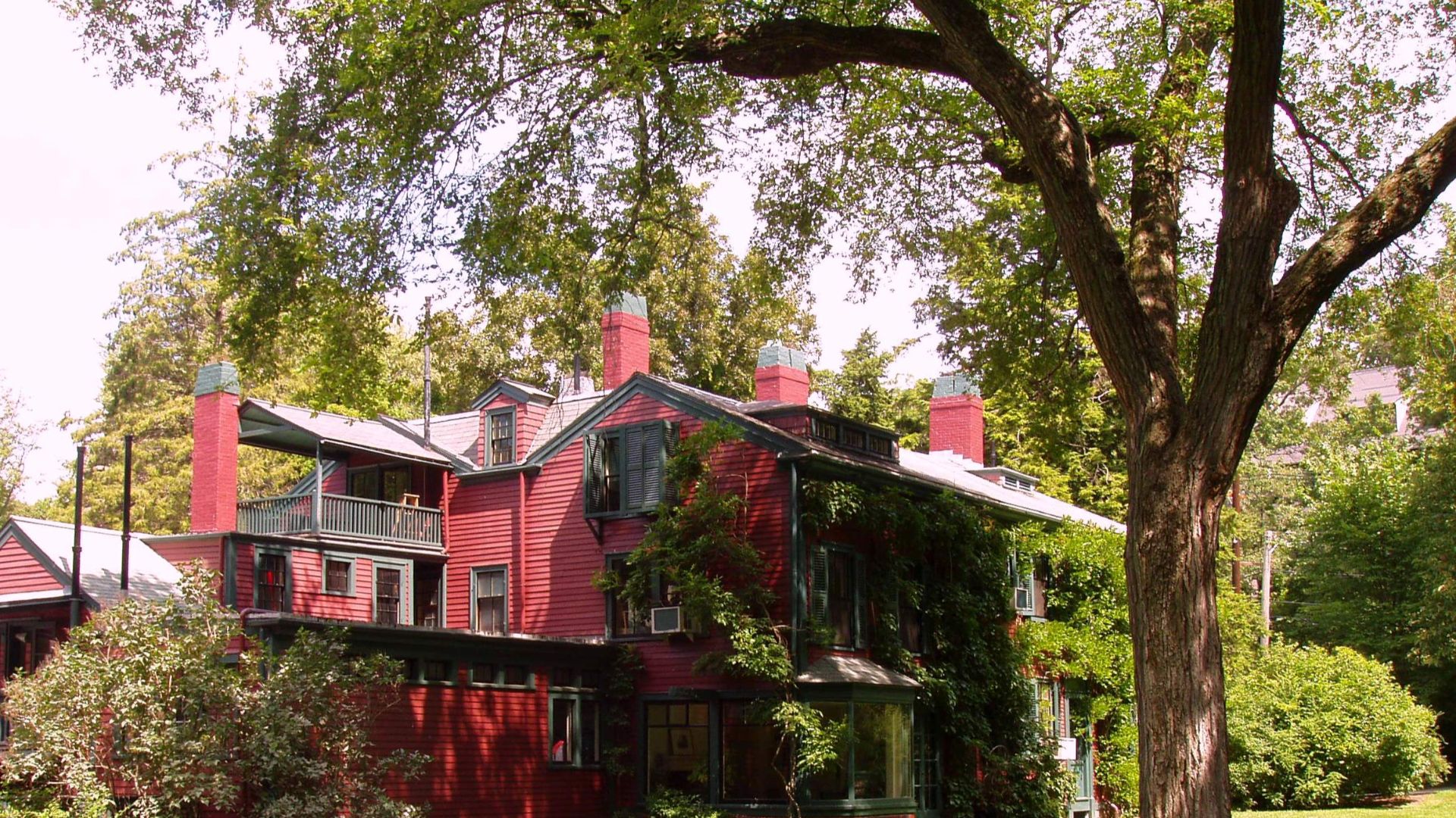 File:Frederick Law Olmsted National Historical Site, August 2005.JPG