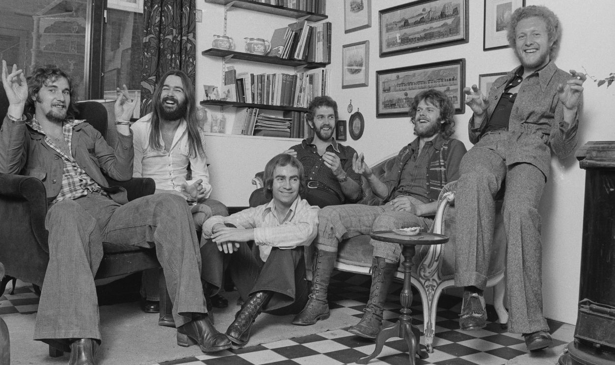 Scottish funk group the Average White Band, 1974. Left to right: drummer Robbie McIntosh (1950 - 1974), saxophonist Roger Ball, guitarist Onnie McIntyre, saxophonist Malcolm Duncan, singer and bassist Alan Gorrie and singer and guitarist Hamish Stuart