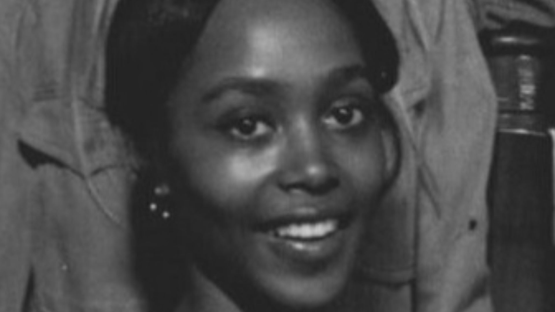 File:Ozzie's Girls Cast 1972 (cropped).jpg