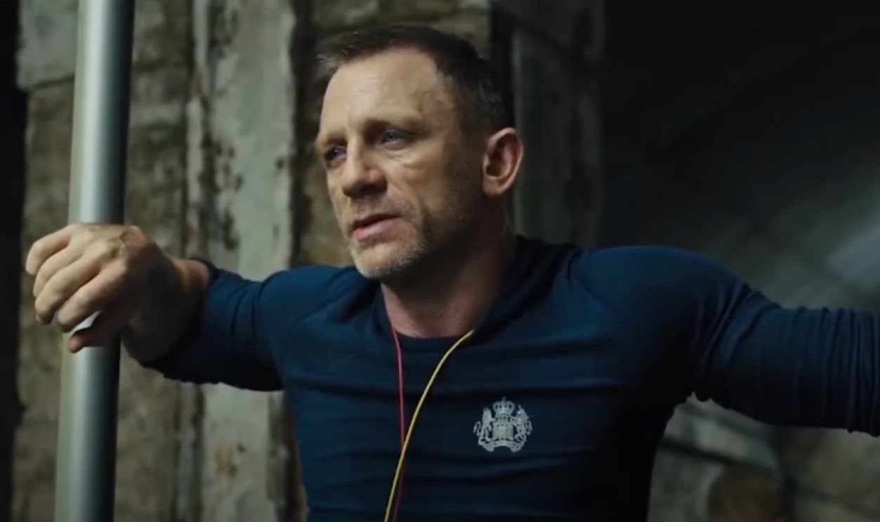 Daniel Craig