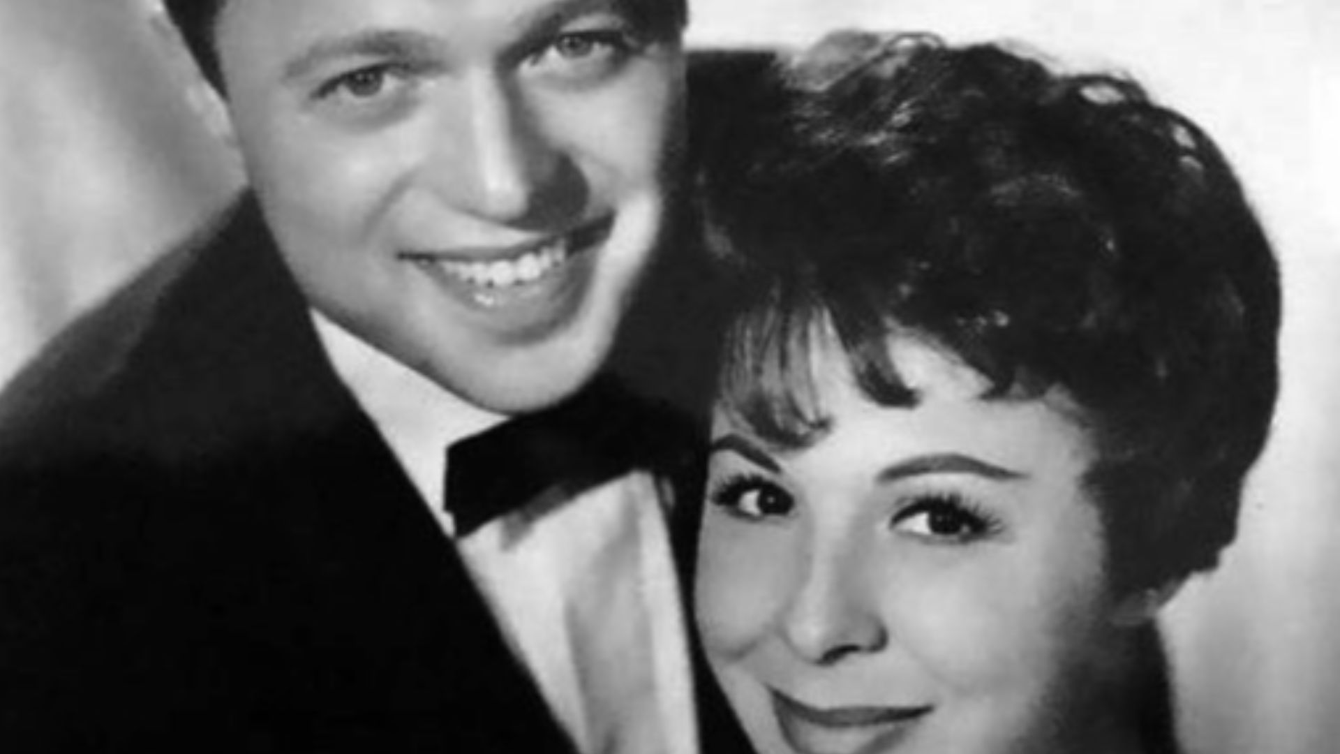 File:Steve lawrence eydie gorme.JPG