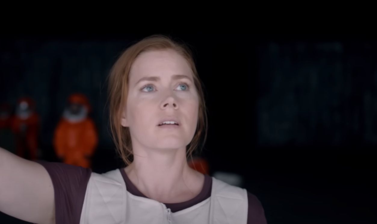 Amy Adams, Arrival