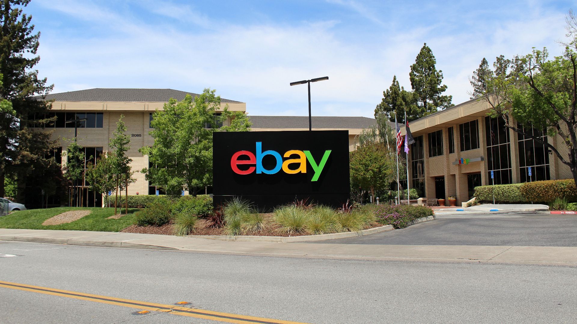 File:EBay headquarters 2018.jpg