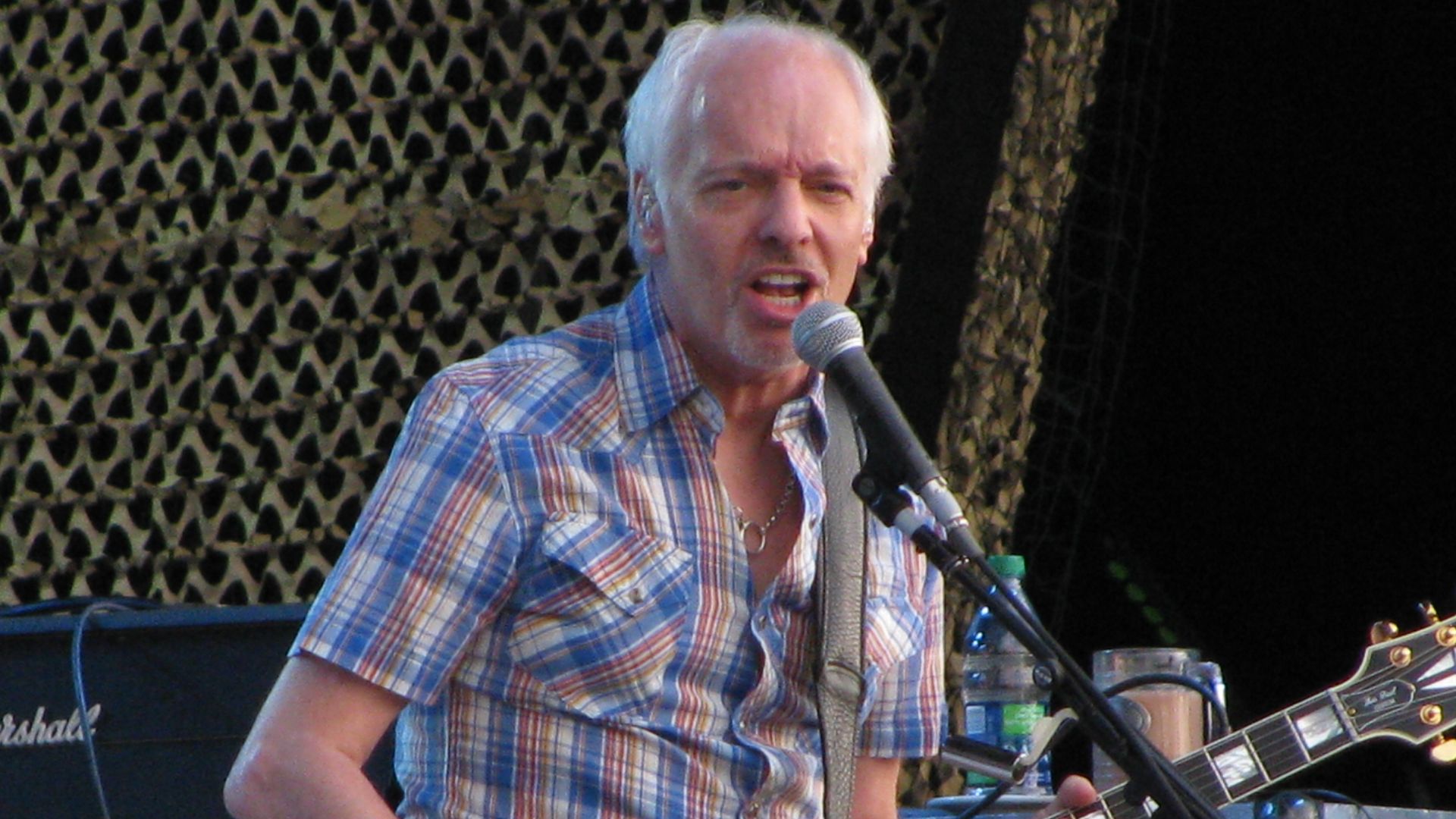 File:Peter Frampton at the 2011 Ottawa Bluesfest.jpg