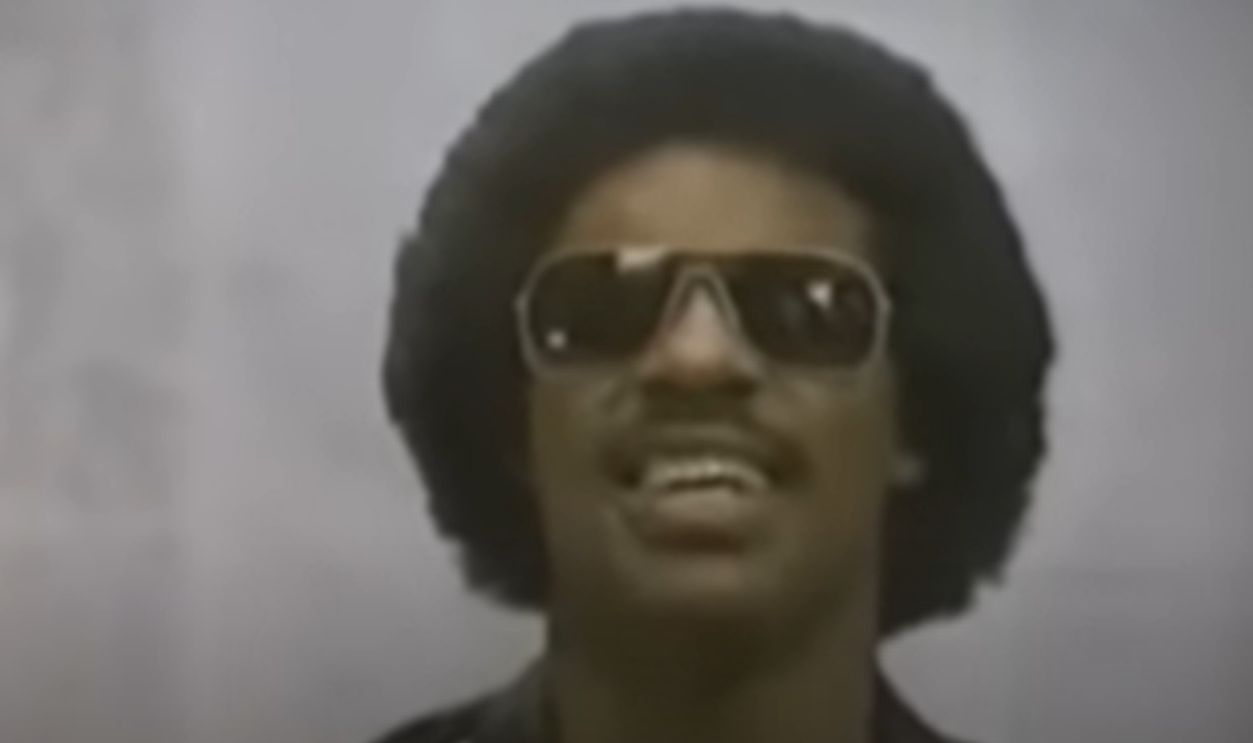 "Ebony and Ivory" Paul McCartney ft. Stevie Wonder (1982)