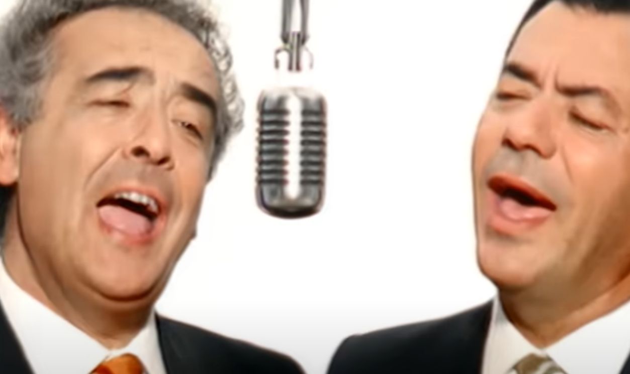 "Macarena" Los del Río (1993)