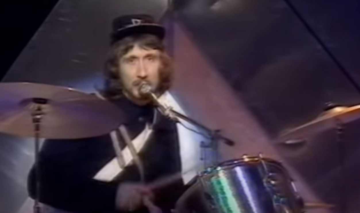 "Billy—Don't Be a Hero" Paper Lace (1974)