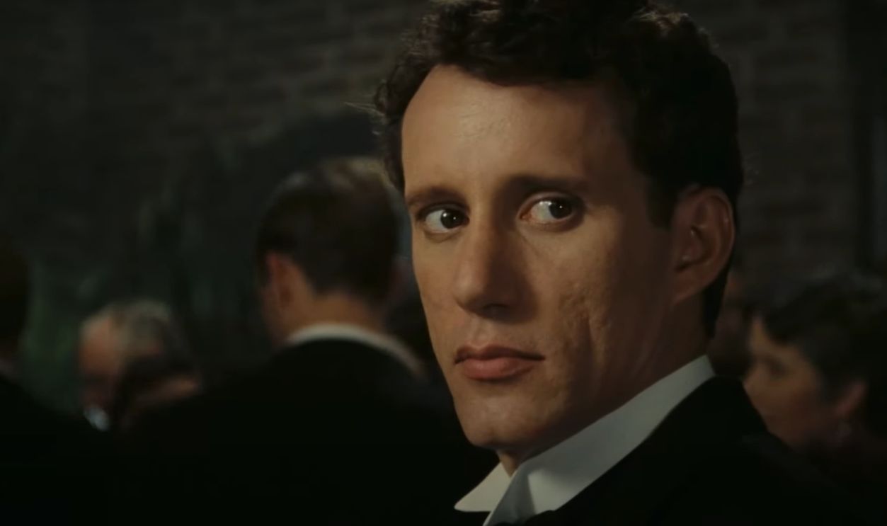 Screenshot from Once Upon a Time in America (1984)