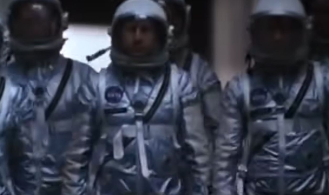 Screenshot from The Right Stuff (1983)