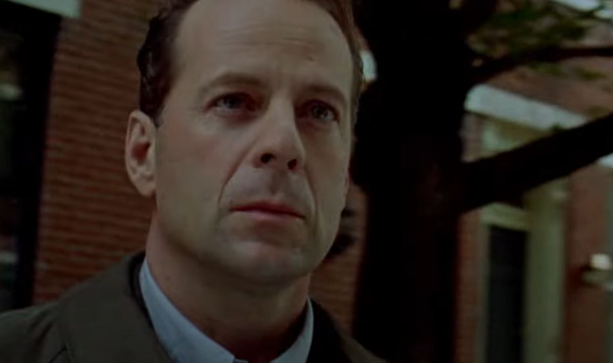 Screenshot from The Sixth Sense (1999)