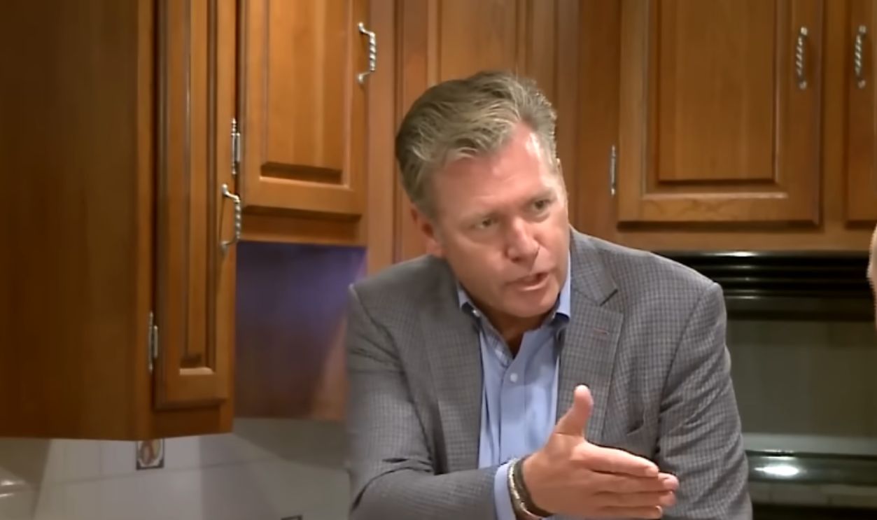 "To Catch a Predator"