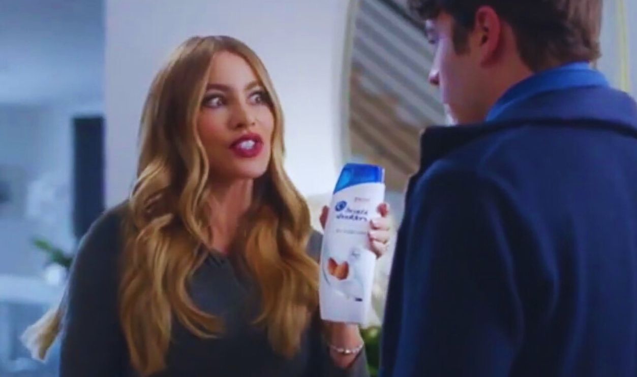 Sofia Vergara (Head & Shoulders)