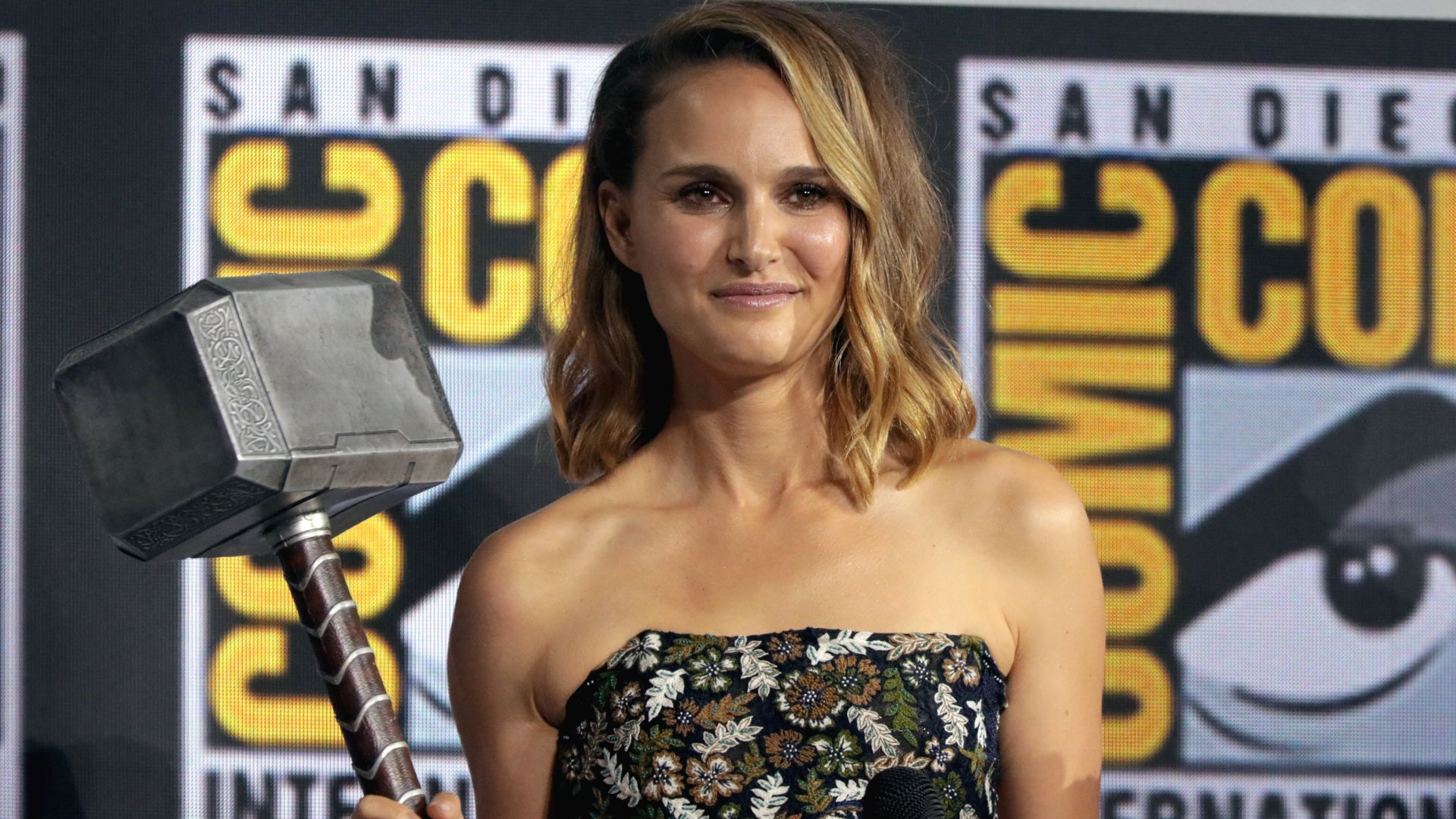 File:Natalie Portman (48470988352).jpg