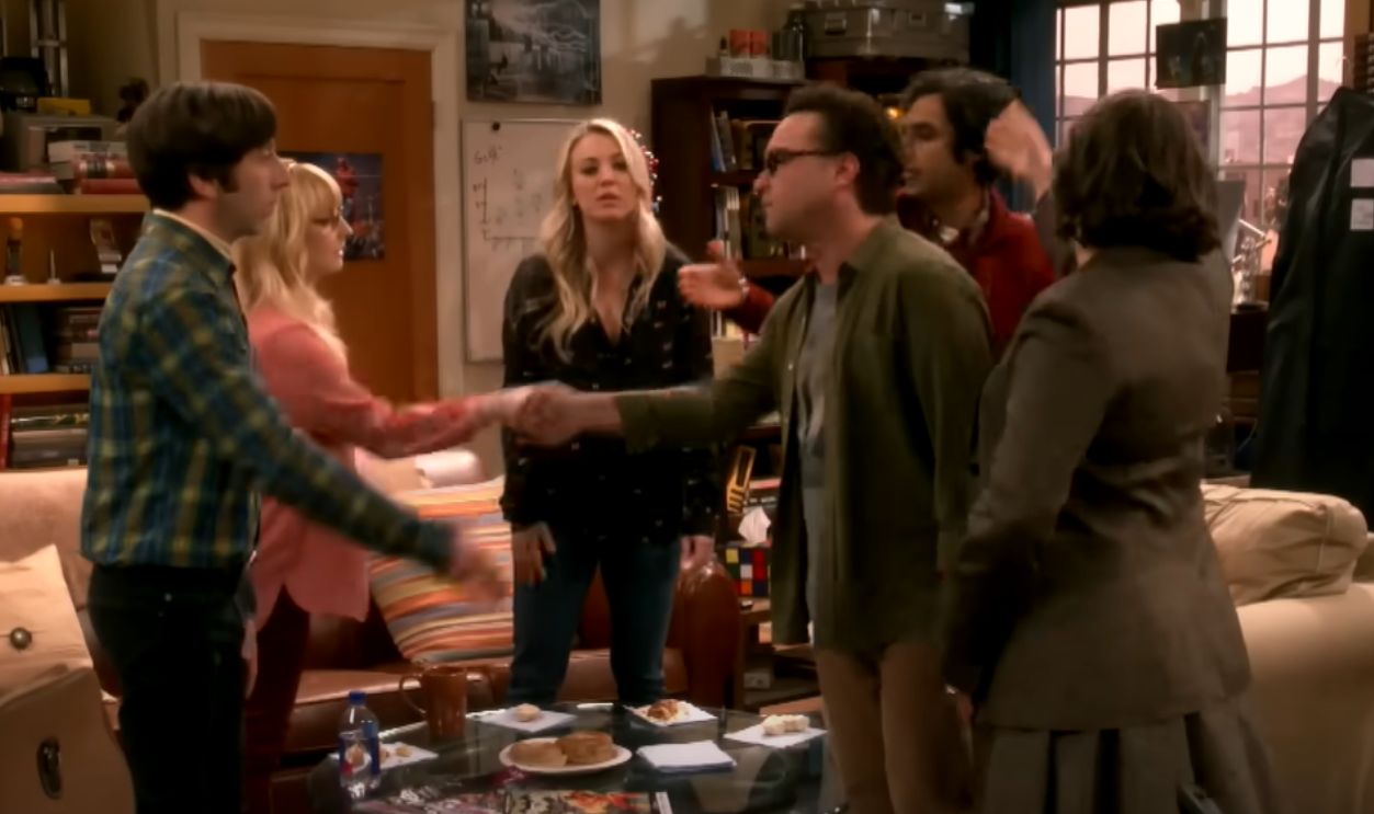 Kaley Cuoco Vs. Jim Parsons & Johnny Galecki – The Big Bang Theory