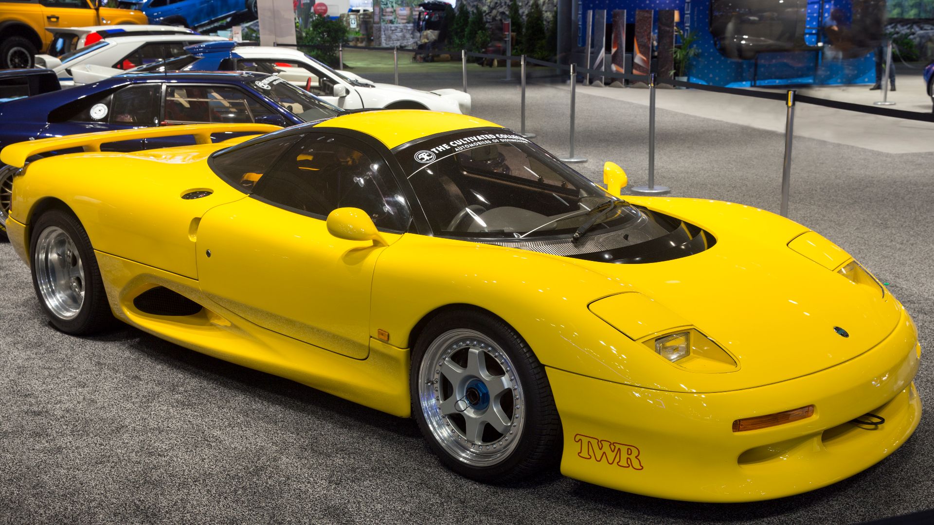 File:1991 Jaguar XJR-15 in Yellow, front right (NYIAS 2022).jpg