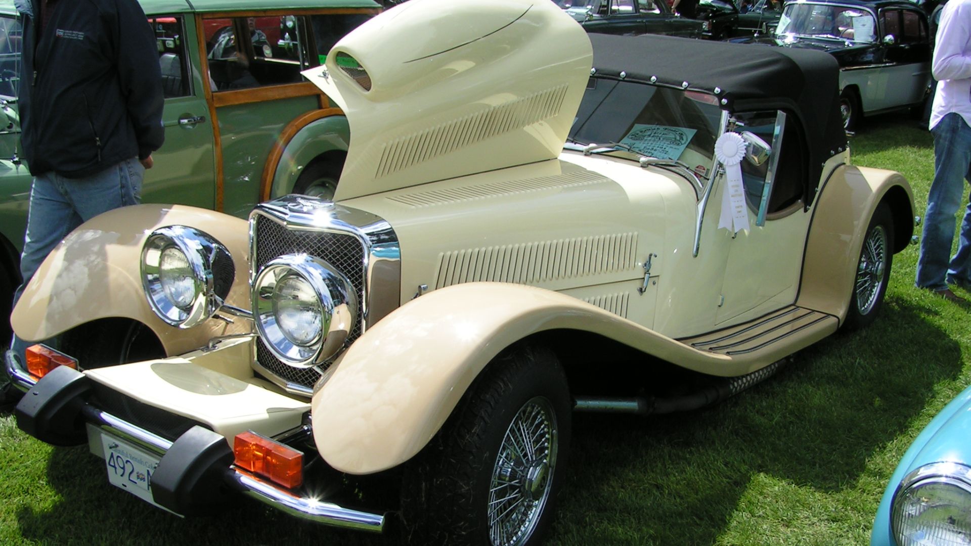 File:1976 Panther J72.jpg